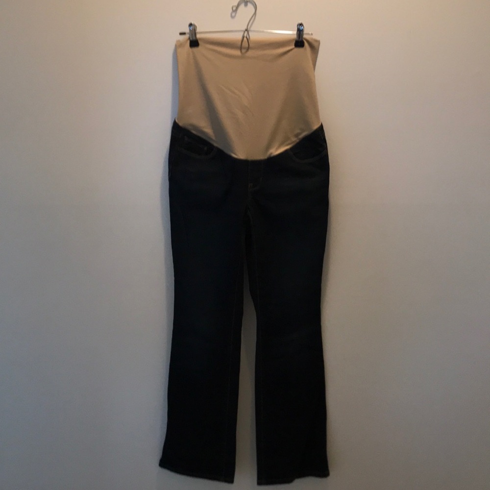 Like new, Loft maternity jeans, size 6 medium